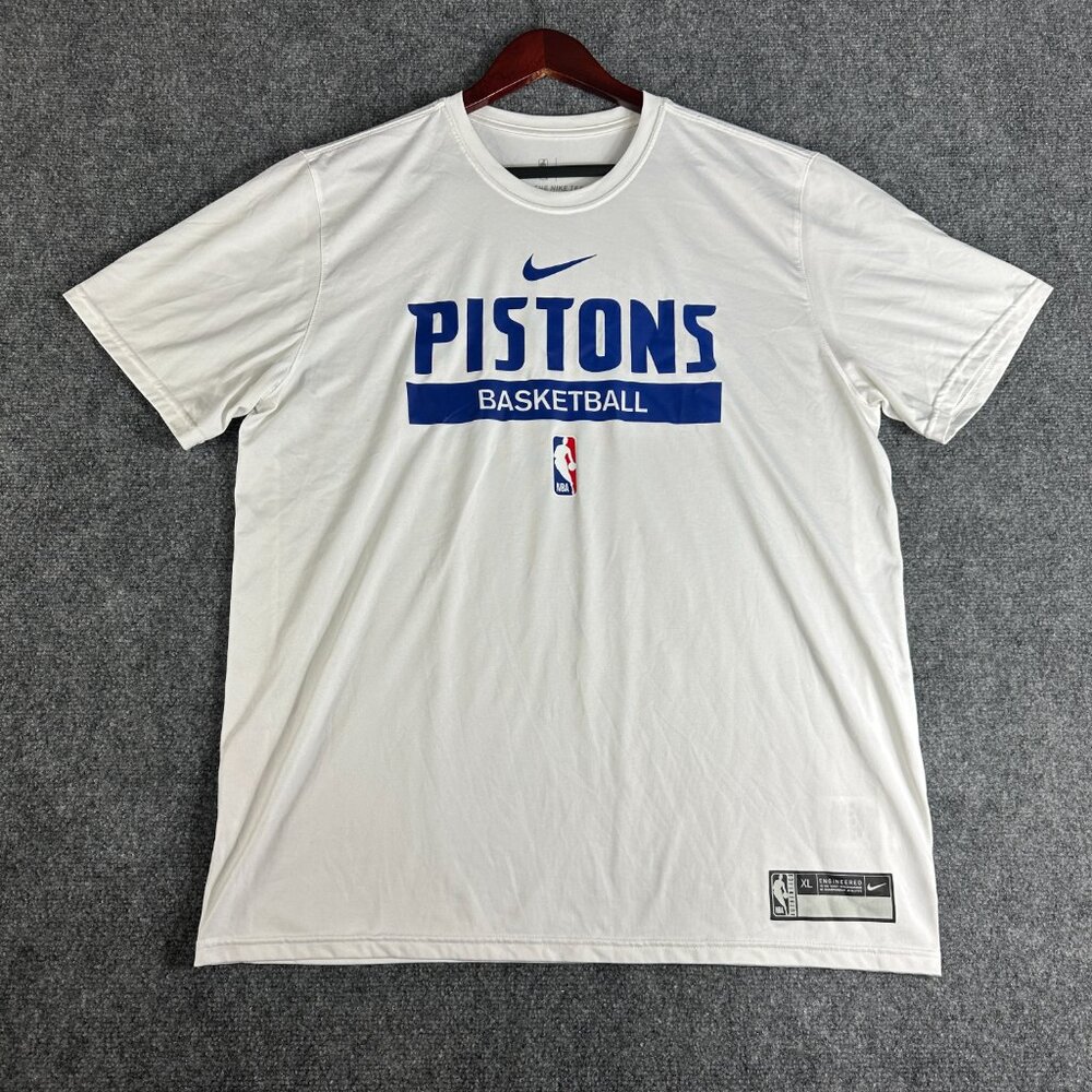 THE NIKE TEE Detroit Pistons Dri-Fit White T shirt Mens XL Excellent Condition